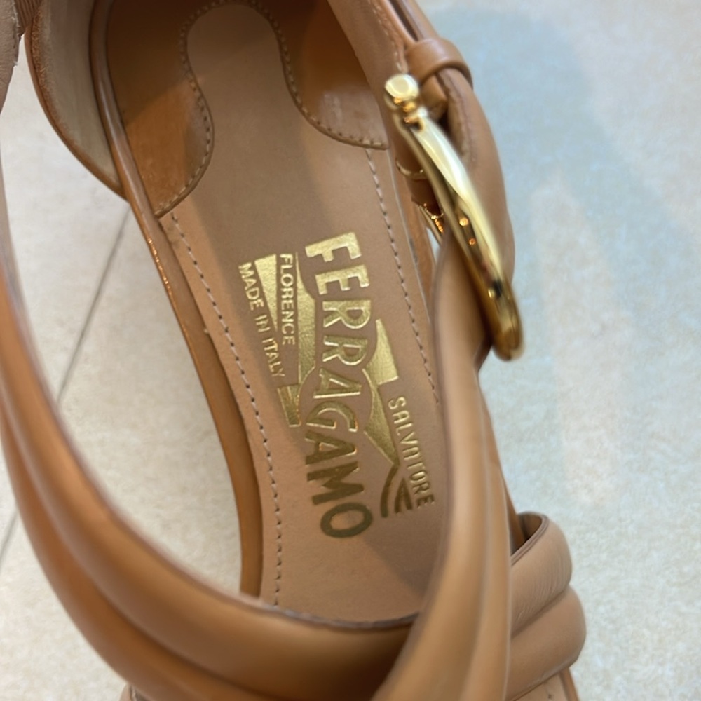 Like New Barely Worn Gorgeous Sandals. - image 3